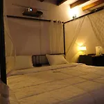 Creaky Lakeside Vintage Retreat